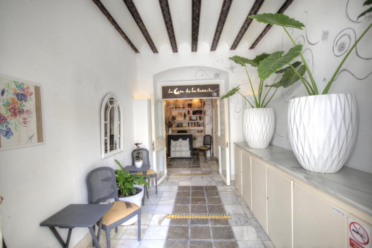 La Casa De La Favorita Hotel Tarifa Ngoại thất bức ảnh